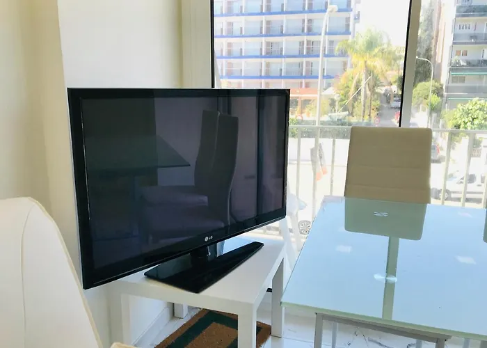 Modern And Design Near The With Large Swimming Pools Apartamento *