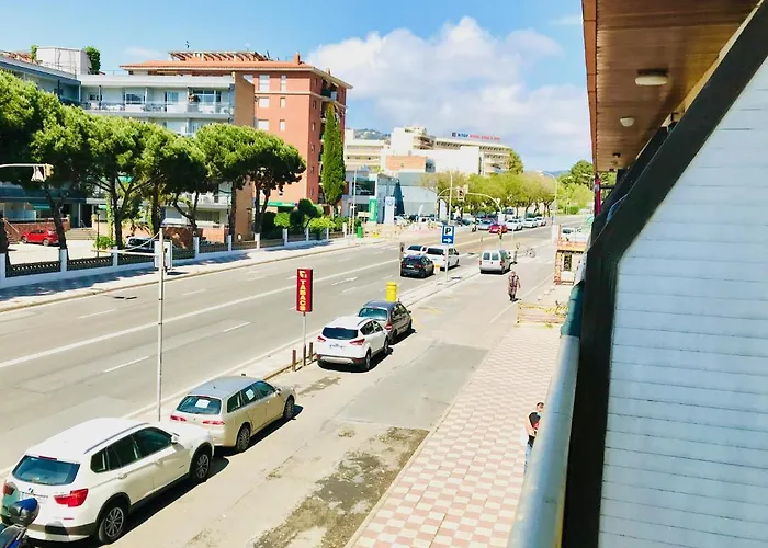 Modern And Design Near The With Large Swimming Pools Apartamento Lloret de Mar