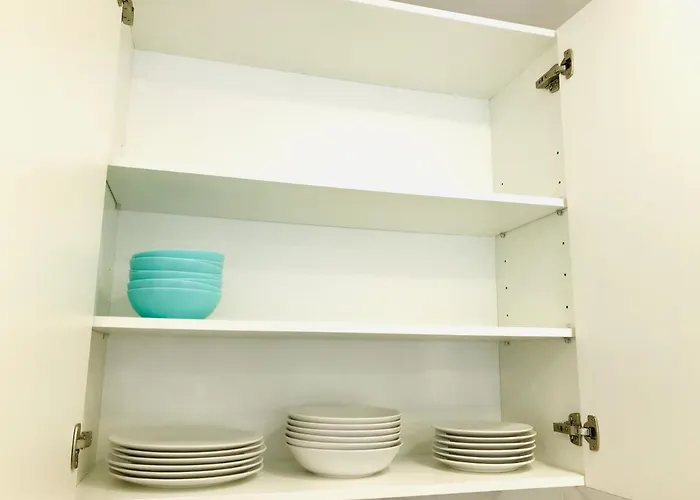 아파트 Modern And Design Near The With Large Swimming Pools 료렛 드 마르