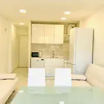 Modern And Design Near The With Large Swimming Pools