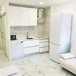 Modern And Design Near The With Large Swimming Pools